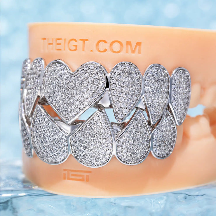 CUSTOM FULLY ICED HEART GRILLZ