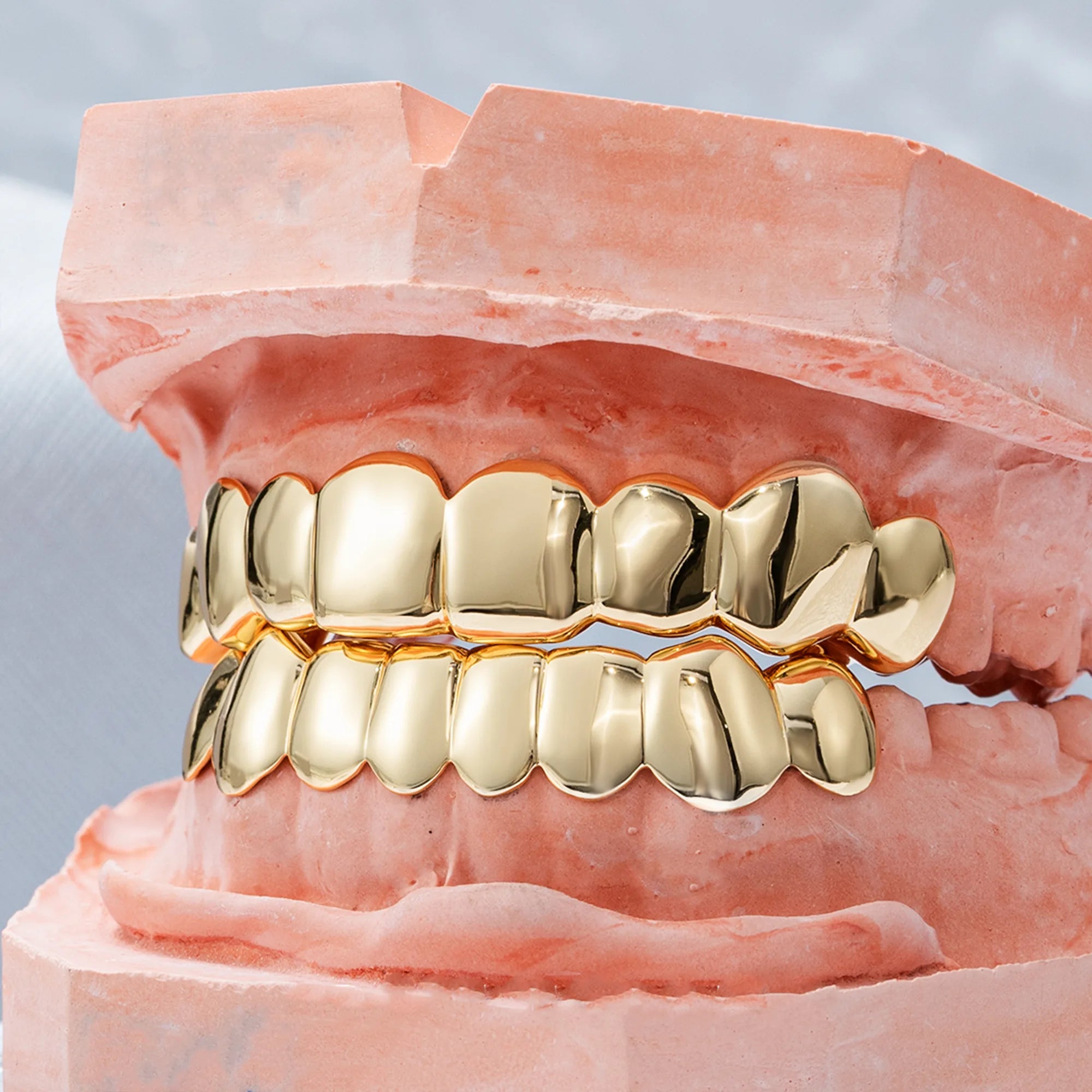 CUSTOM POLISHED GOLD GRILLZ