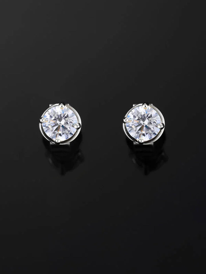 Round Cut Moissanite Earring