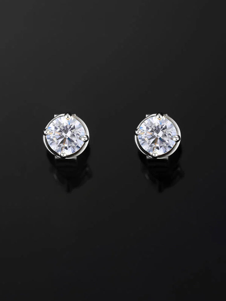 Round Cut Moissanite Earring