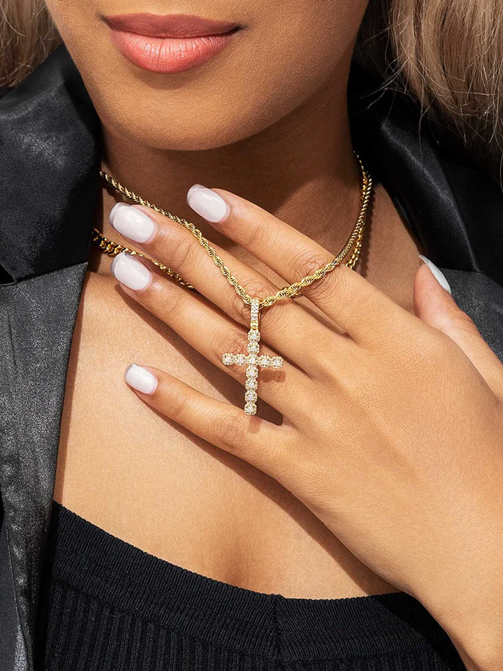 S925 Princess Cut Moissanite Cross Pendant