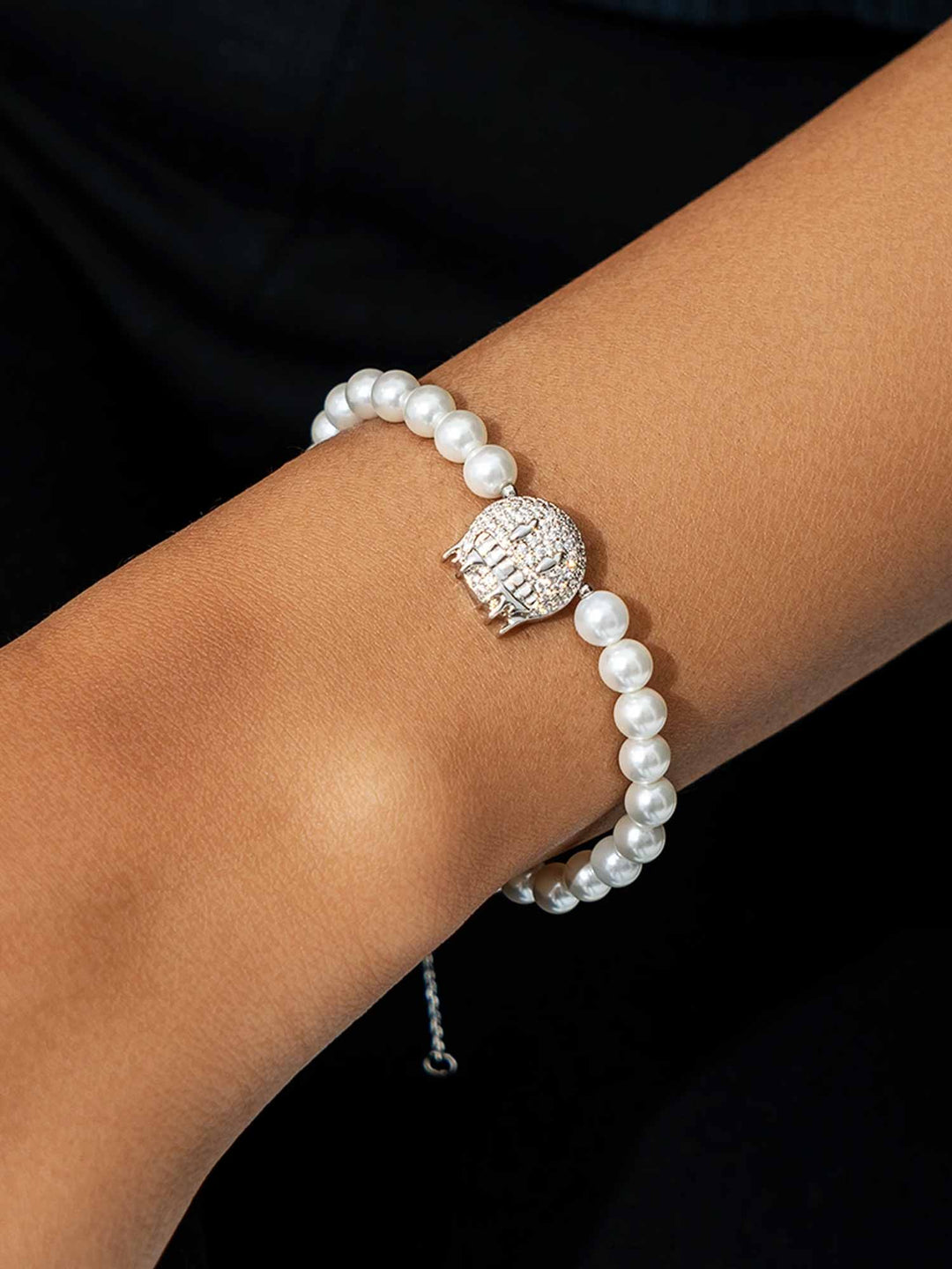 925 Sterling Silver Moissanite Emoji Pearl Bracelet