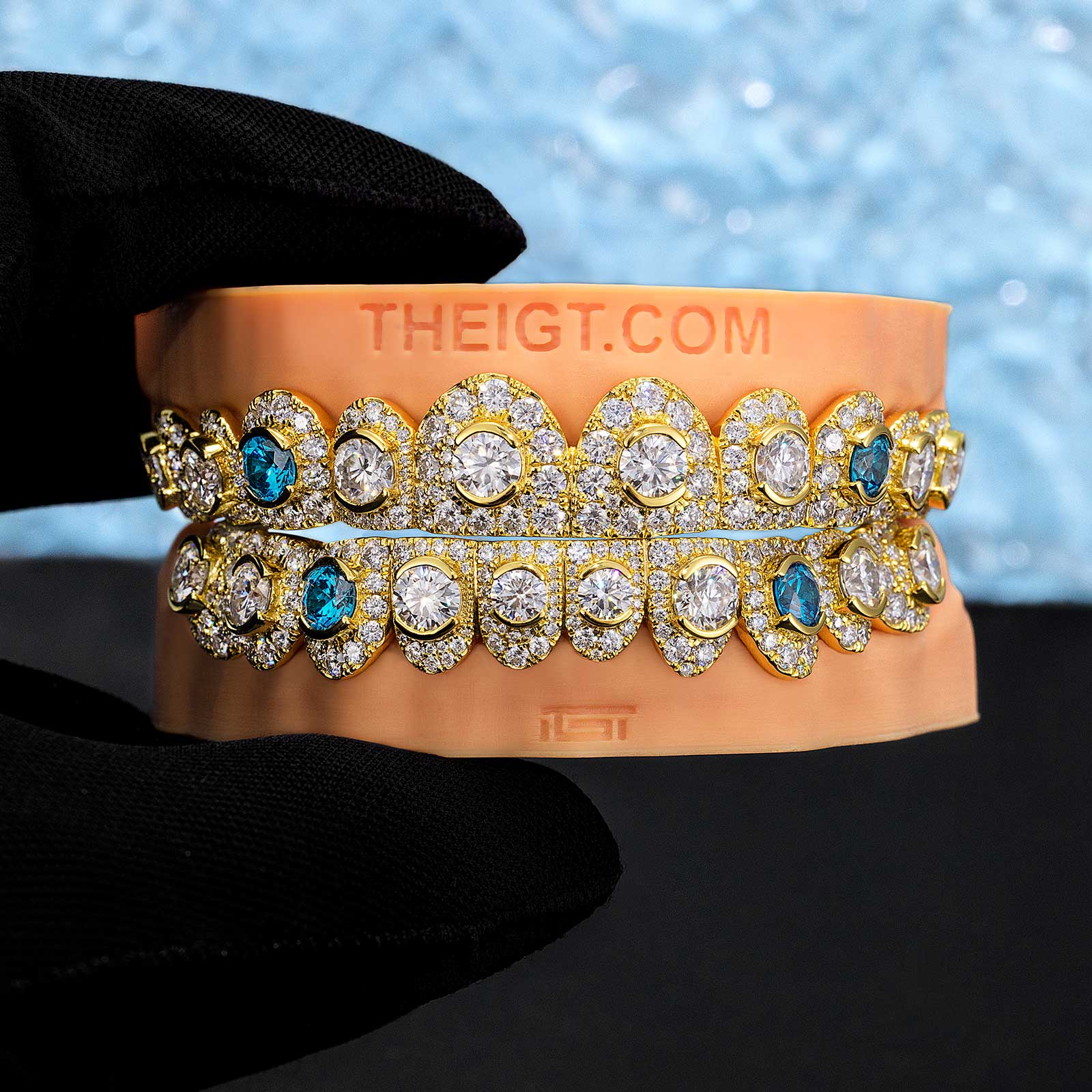 Honeymoon Set Round Cut Diamond Grillz