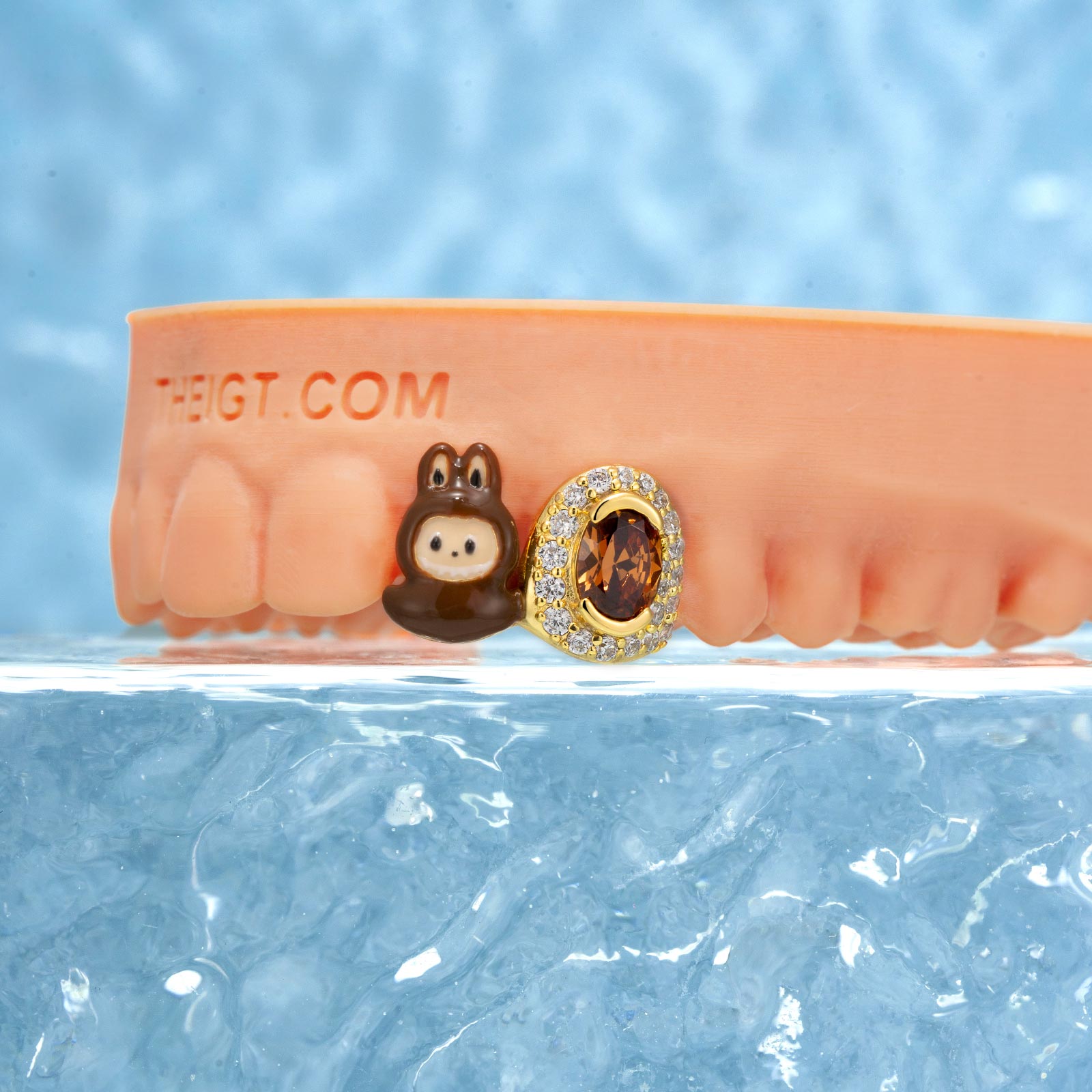 TOP DOUBLE CAP GRILLZ WITH CUTE DESIGN