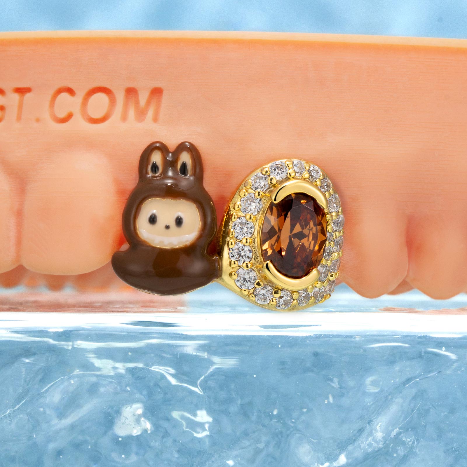 TOP DOUBLE CAP GRILLZ WITH CUTE DESIGN