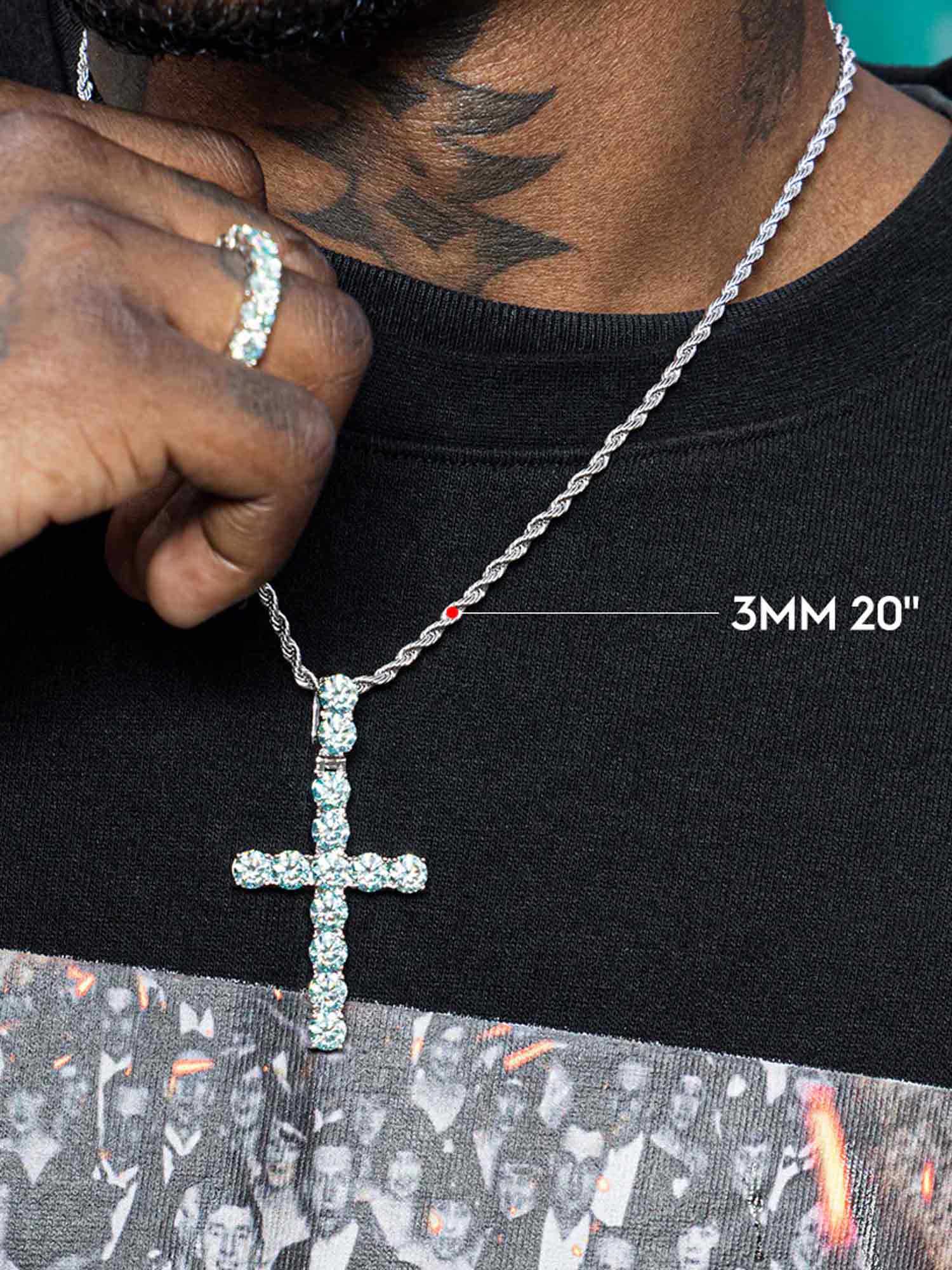 13CT Blue Moissanite Cross Pendant