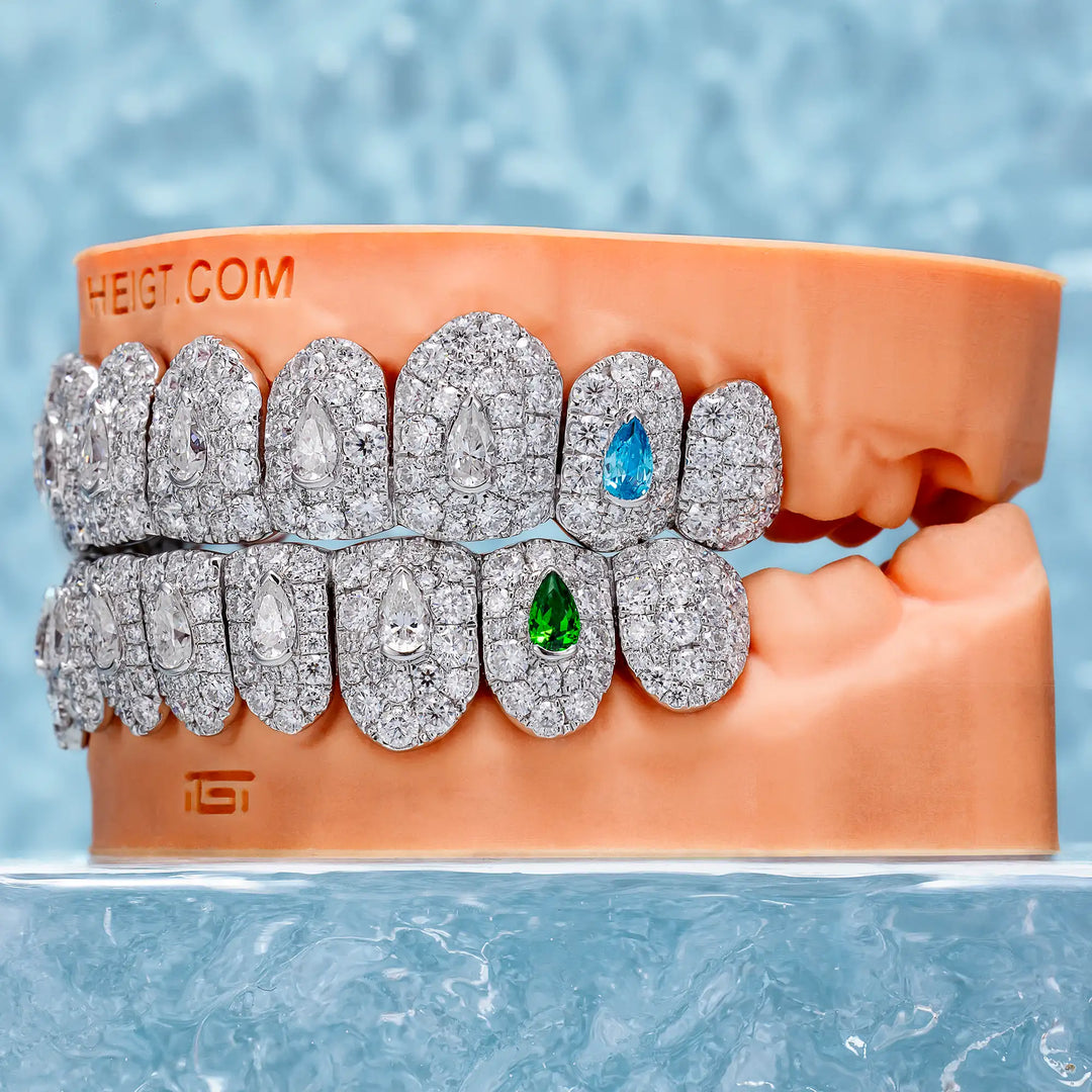 35 Pointer Pear Cut Moissanite On Center Diamond Grillz