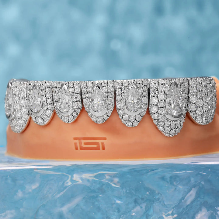 35 Pointer Pear Cut Moissanite On Center Diamond Grillz
