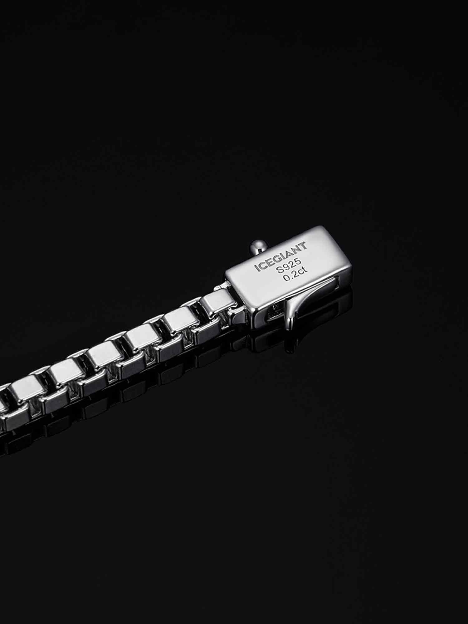 3mm Square Box Bracelet With Moissanite Clasp