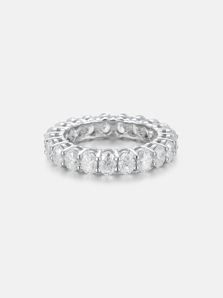 4mm Single Row Oval Moissanite Ring