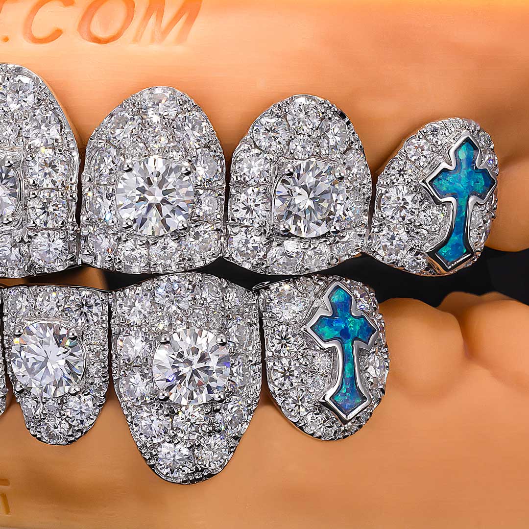 50 Pointer Stone On Center W Opal Cross Grillz