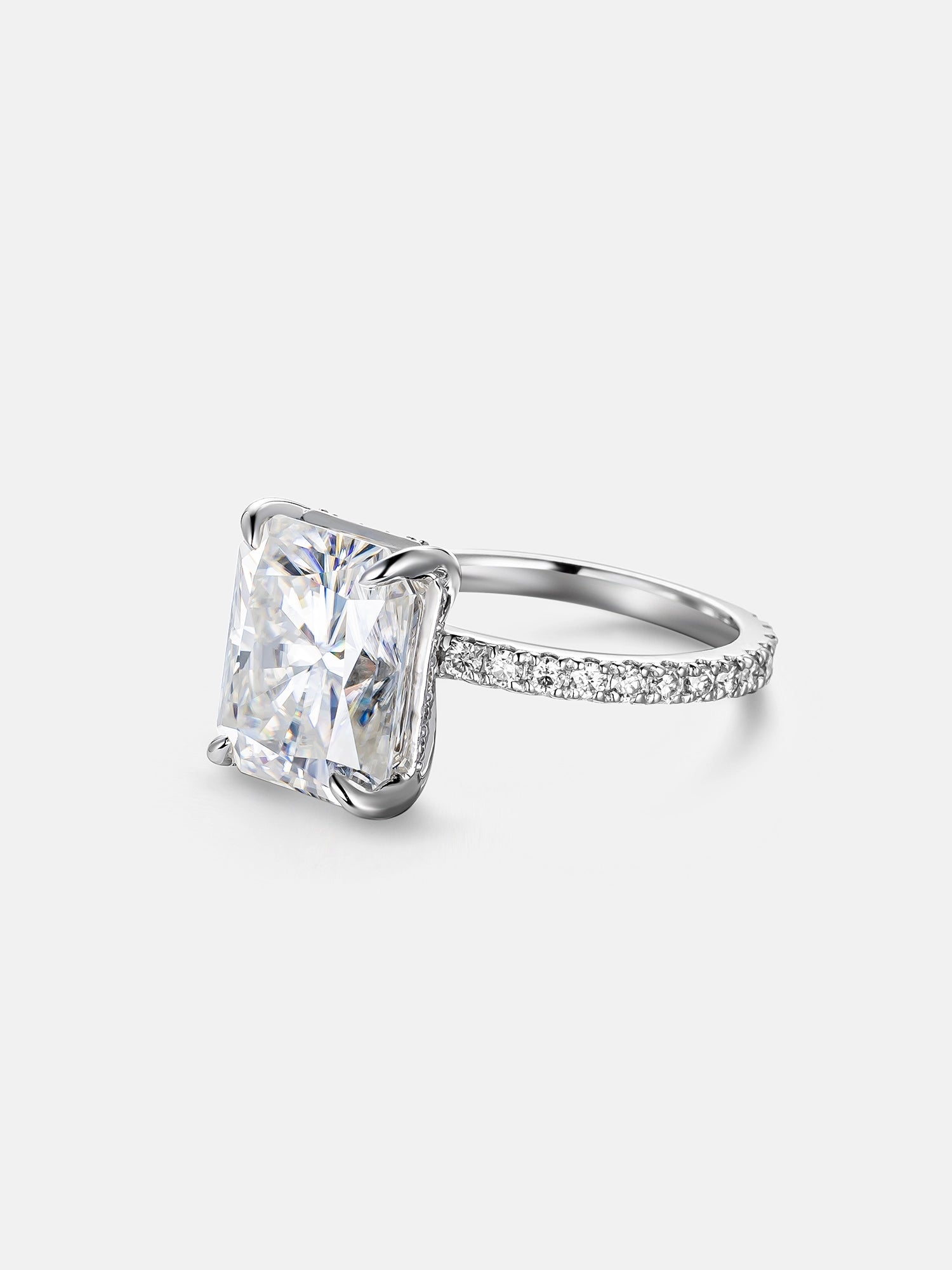 5CT Solitaire Radiant Cut Moissanite Engagement Ring