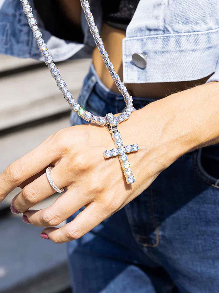 13CT S925 Moissanite Cross Pendant