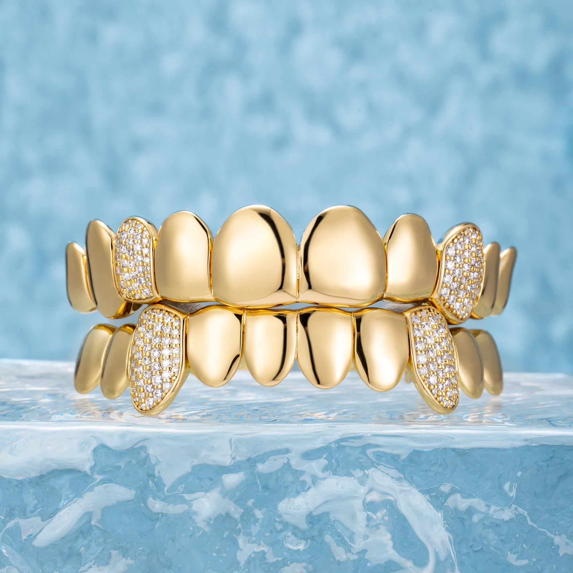 CUSTOM POLISHED GOLD & DIAMOND GRILLZ