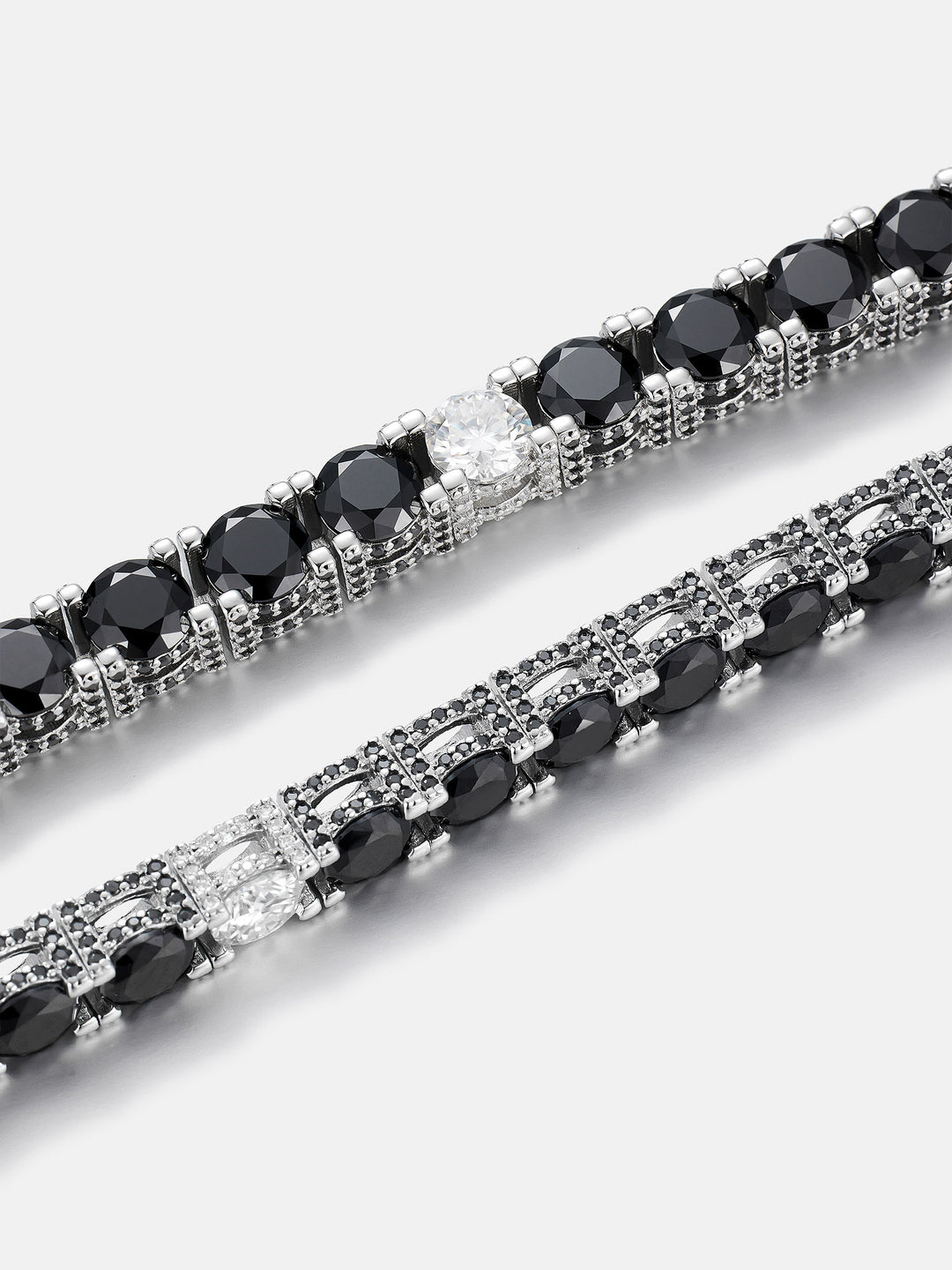 5mm 3-Sided Iced Black & White Moissanite Tennis Chain