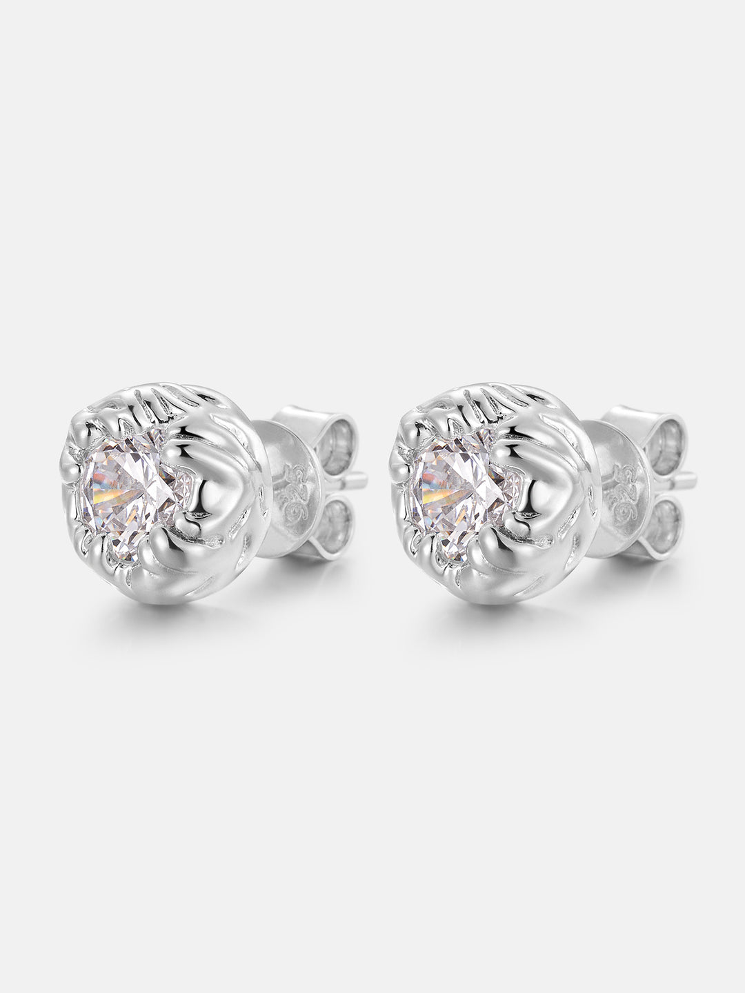 6MM Moissanite Fluid Stud Earrings
