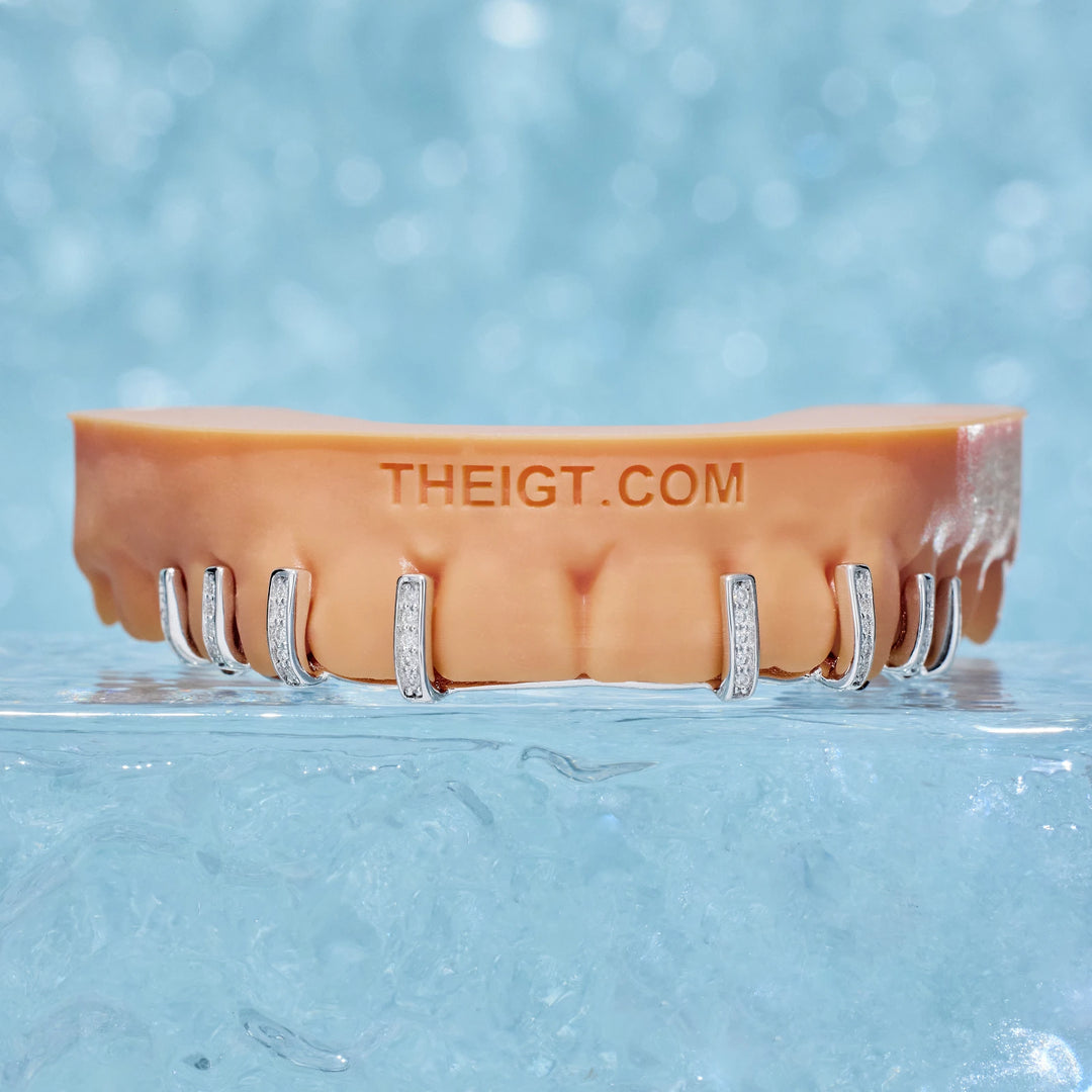 Single Row Diamond Bar Grillz