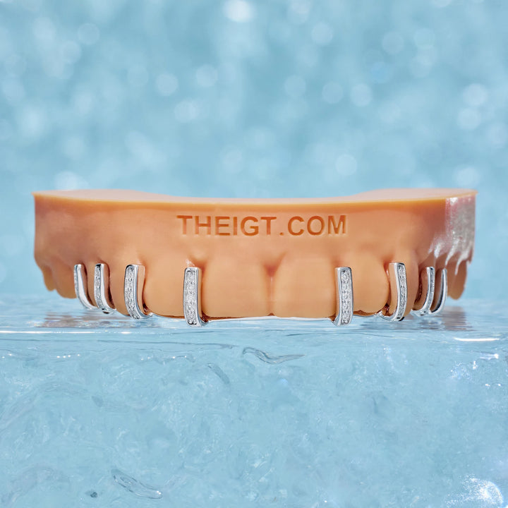 Single Row Diamond Bar Grillz