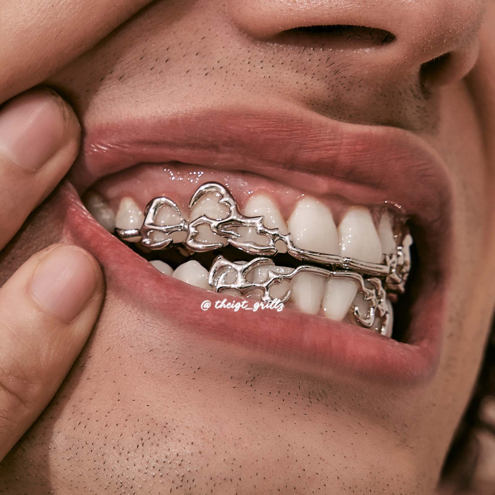 8 Top 6 Bottom Tribal Grillz – ICEGIANT