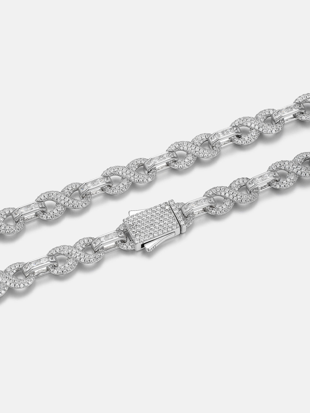 8mm Moissanite Infinity Baguette Bar Chain