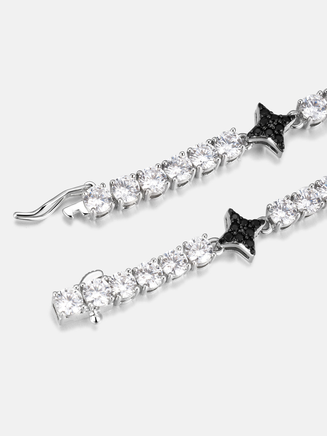 Black Four-Point Star Moissanite Tennis Bracelet