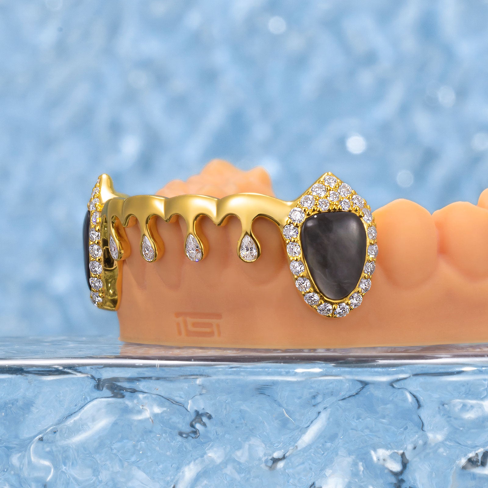 Black Pearl Drip Bar Grillz