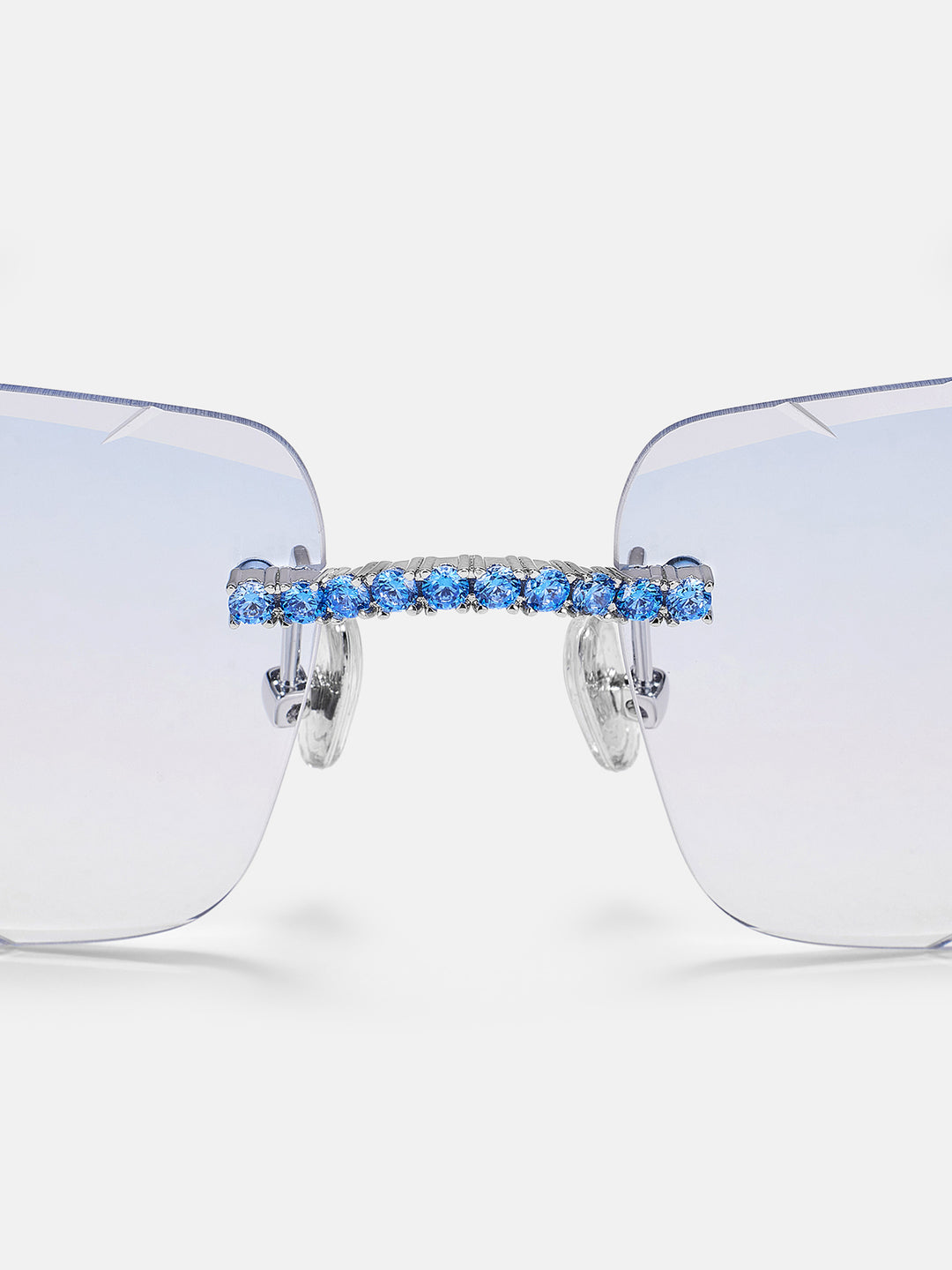 Blue Gem Classic C Sunglasses In White Gold