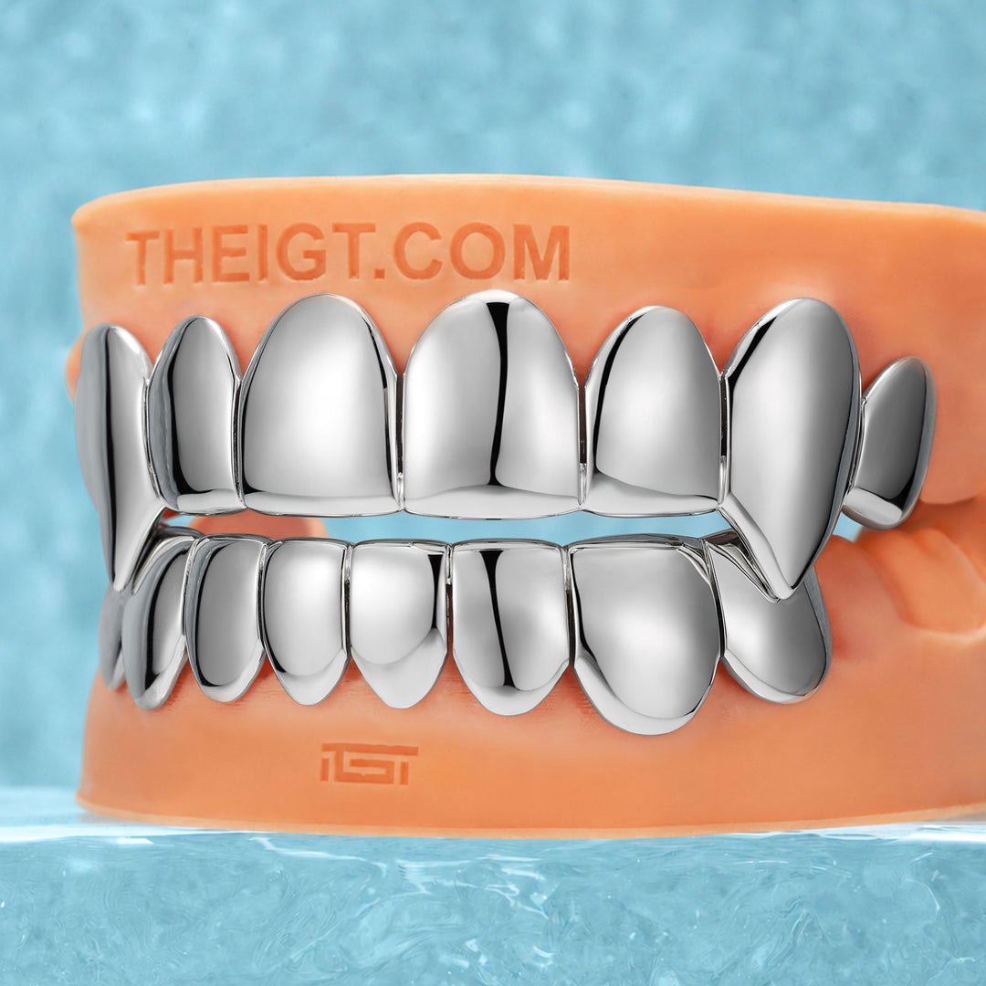 Custom Vampire Polished Gold Grillz
