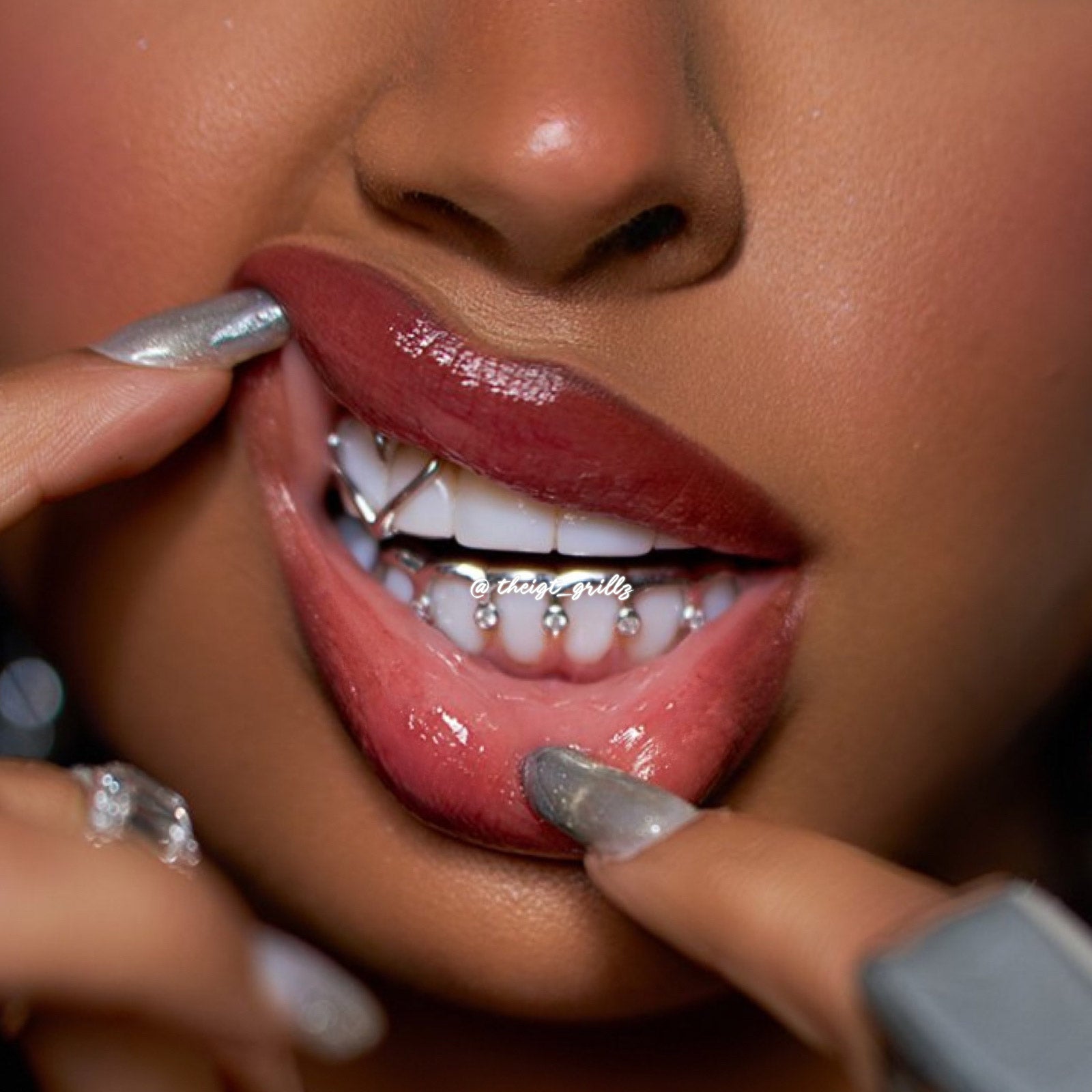 Diamond Heart & Wave Style Grillz