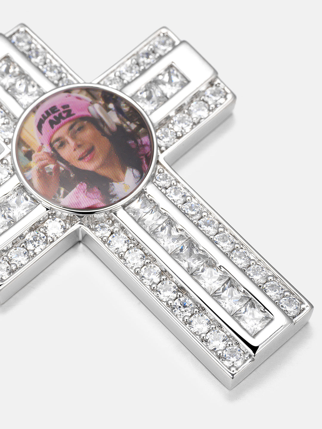 Dual Cut Moissanite Cross Round Photo Pendant
