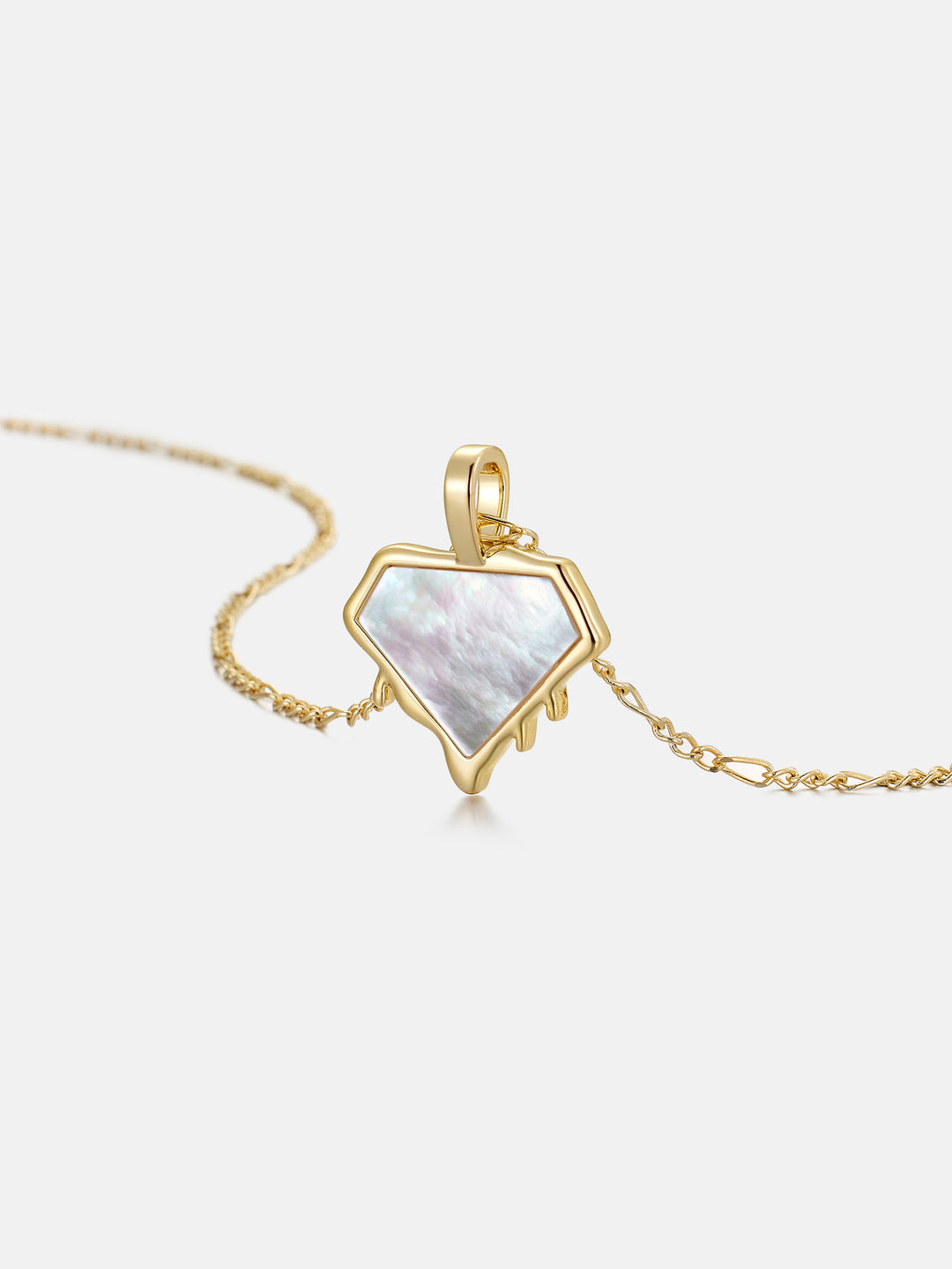 Fluid White Fritillaria Diamond Necklace