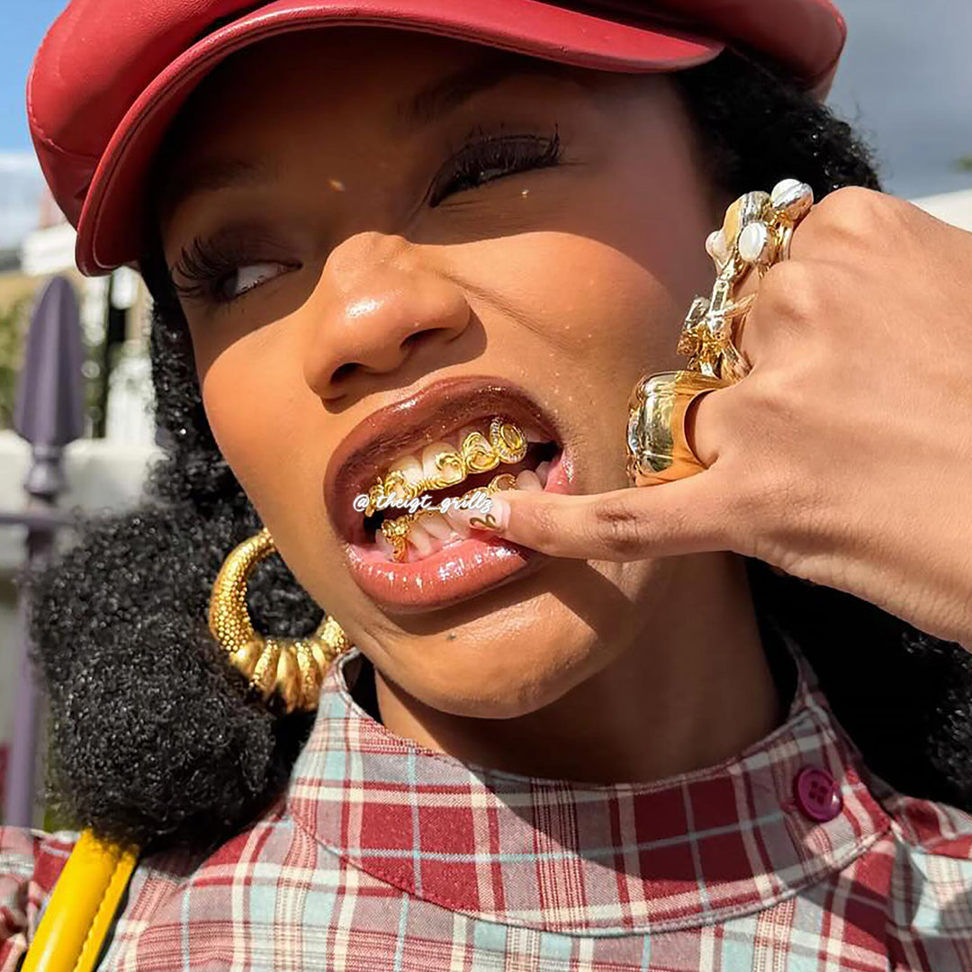 Gold Hollow Clover Grillz