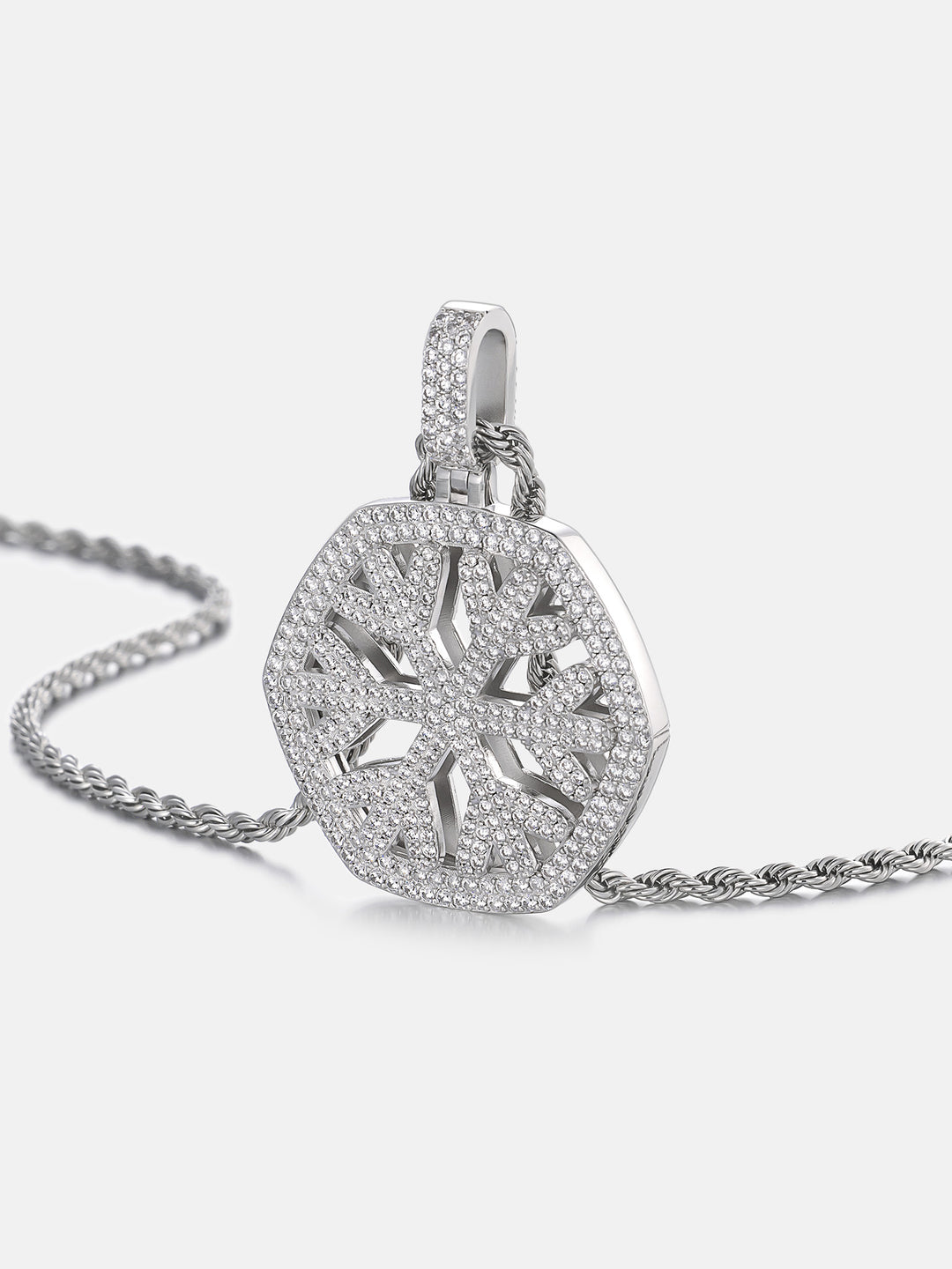 Hexagonal Crystal Moissanite Snow Pendant