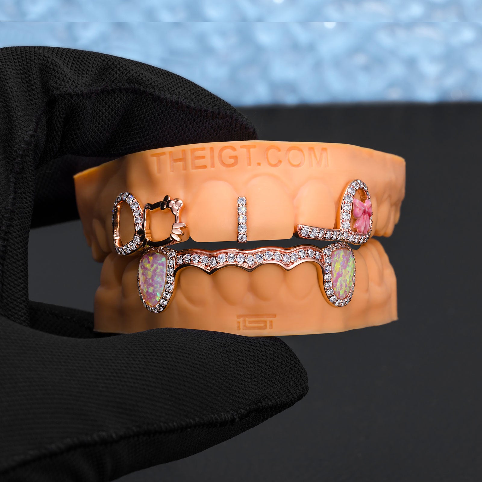 Kitty Ribbon Opal Fangs Set