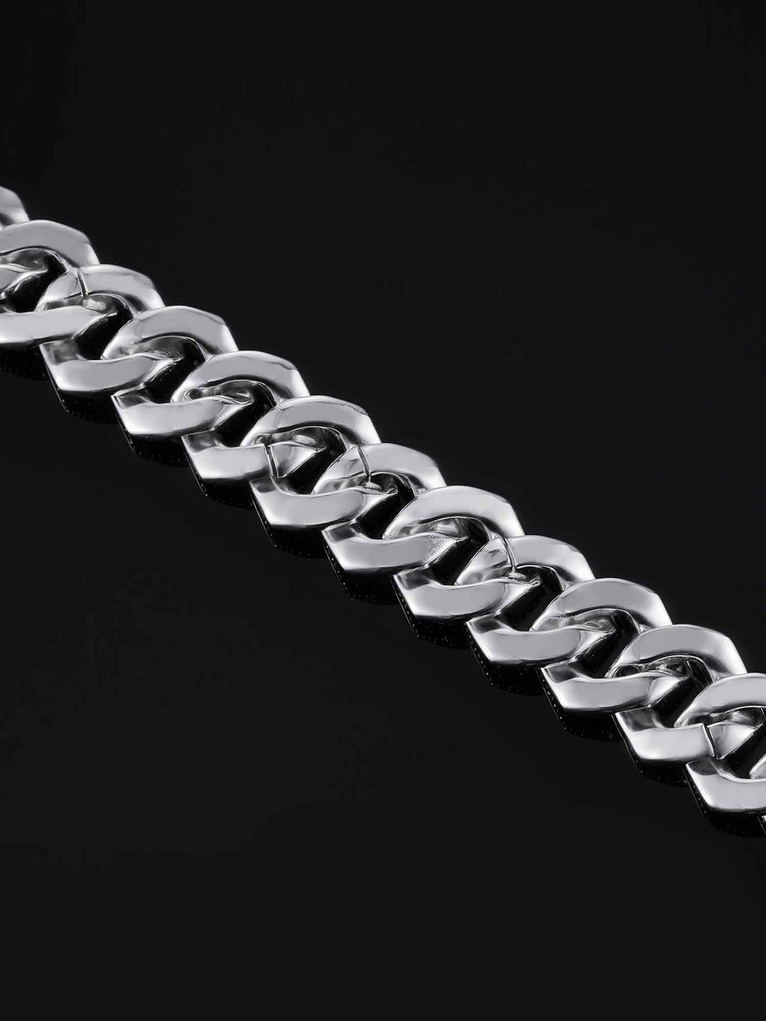 19mm Prong Cuban Link Bracelet in White Gold