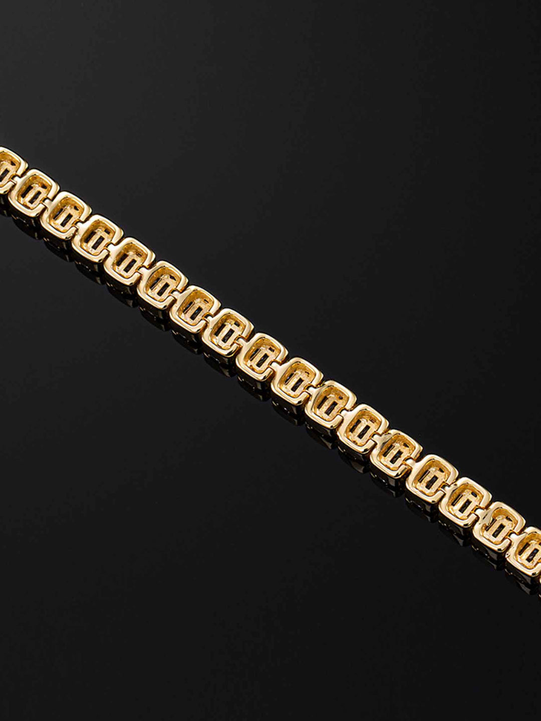 6mm Baguette Tennis Bracelet in Yellow Gold