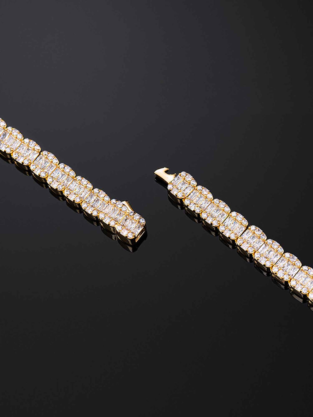 6mm Baguette Tennis Bracelet in Yellow Gold