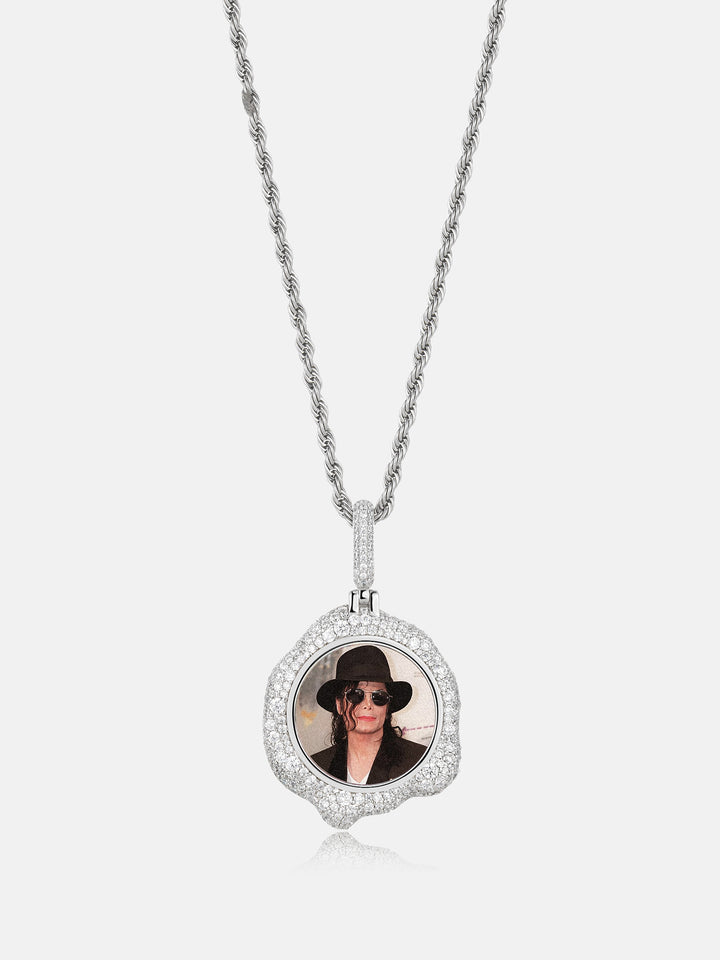 "Melting Liquid" Moissanite Custom Photo Pendant