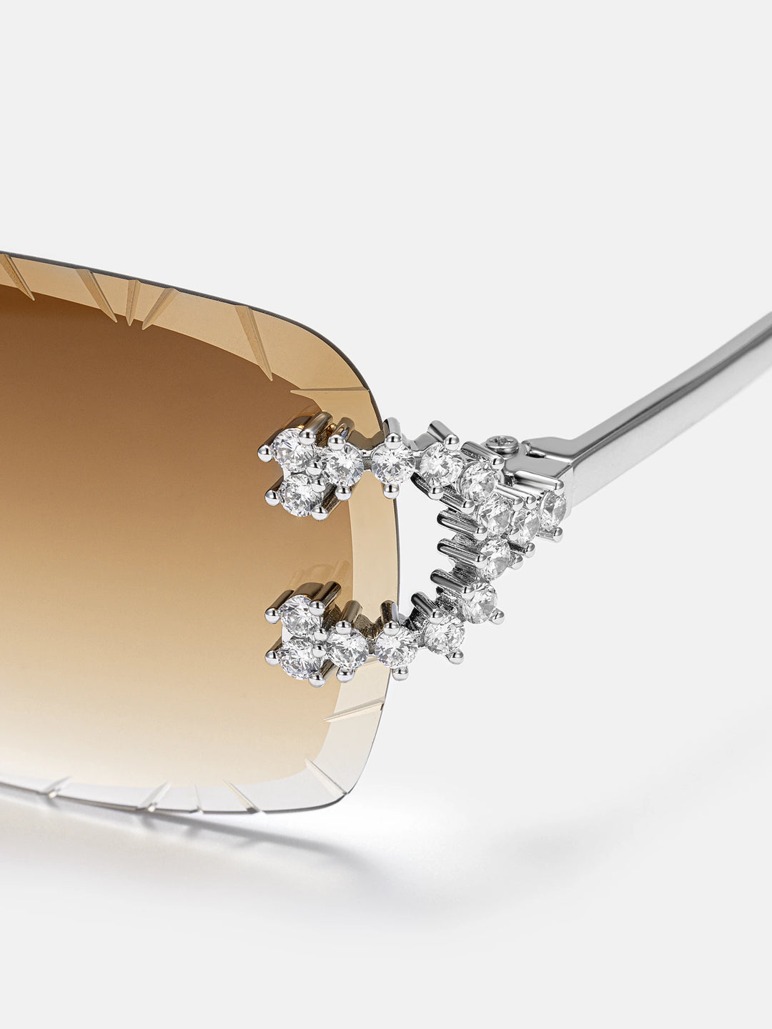 Moissanite Spiked C Sunglasses In White Gold