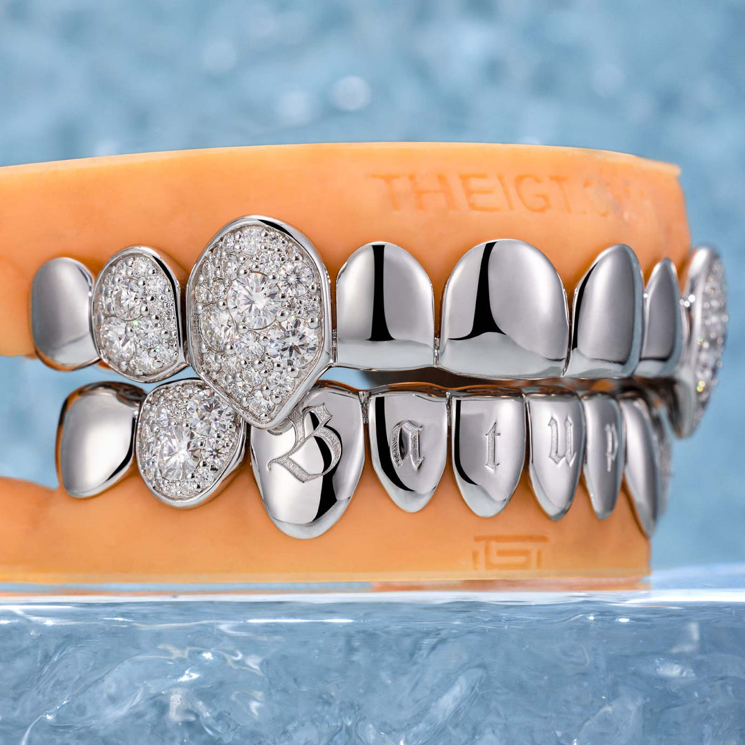 Mosaic Set Diamond On Fang Grillz