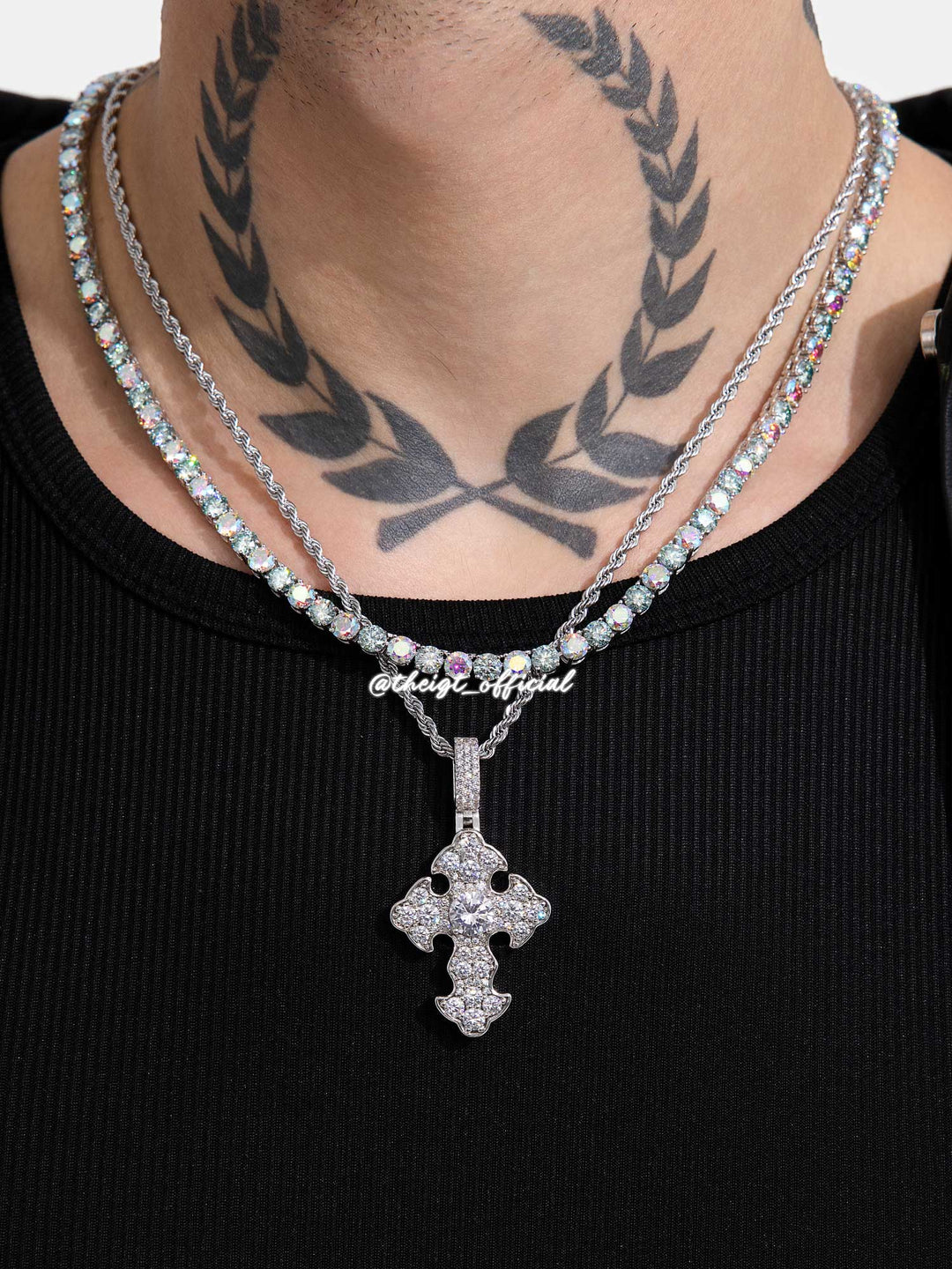 Mosaic Iced Petal 8mm Moissanite Cross Pendant