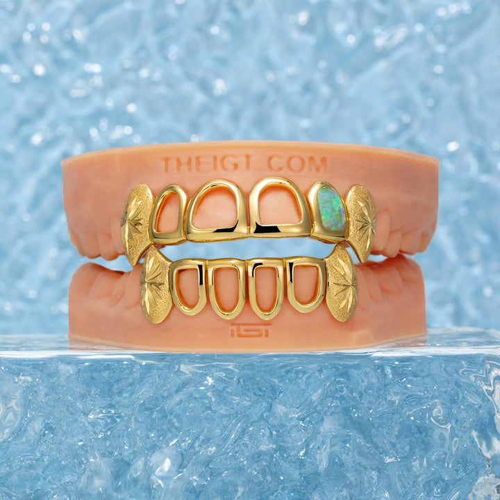 Open Face W Sunburst On Fang Grillz