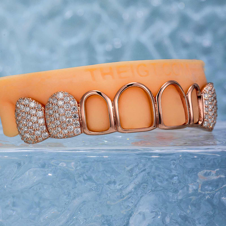 Open Face with lced Fangs Grillz