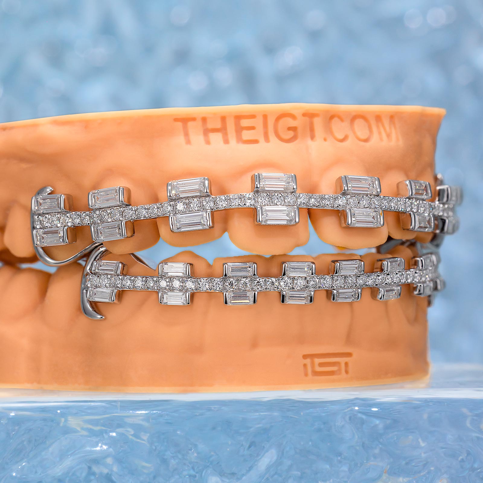 Rectangular Cut Brace Style Grillz