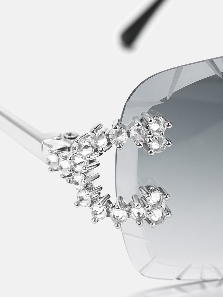 Reverse-Set Moissanite Classic C Sunglasses
