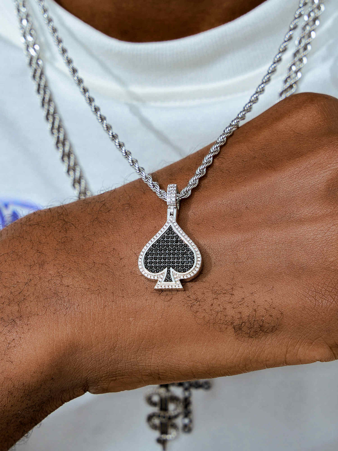 S925 Black Moissanite Spade Pendant
