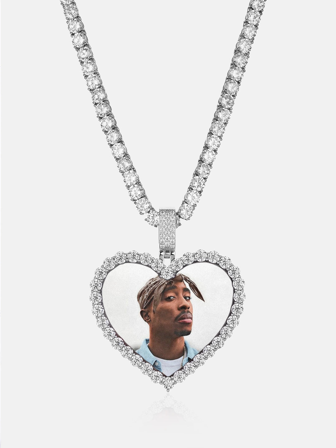 S925 Round Cut Moissanite Heart Shaped Photo Pendant