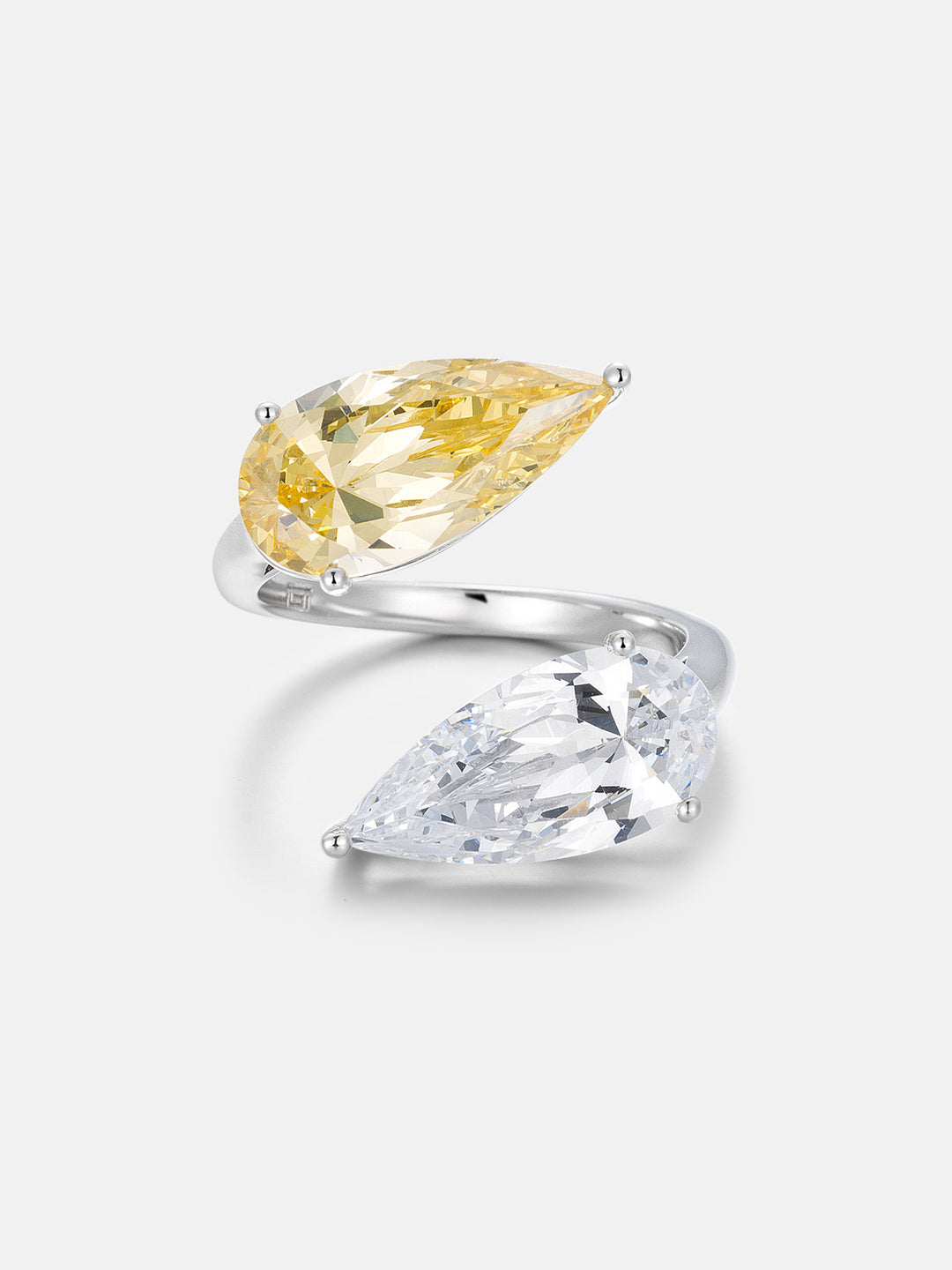 Yellow & White Pear Cut Gem Toi et Moi Ring