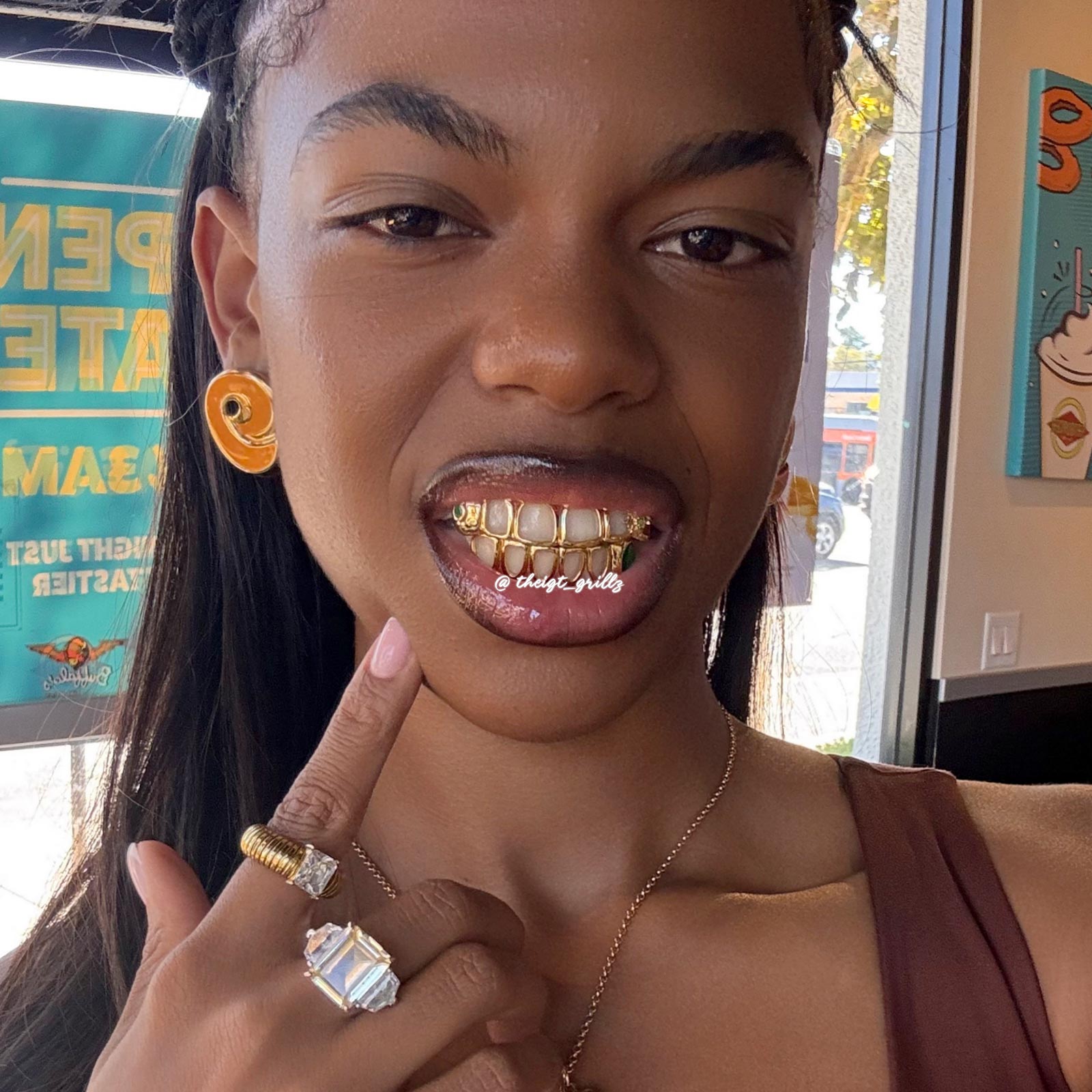 lris Cross Open Face Grillz