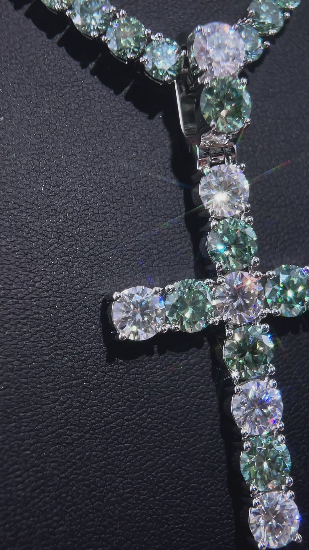 S925 13CT Blue & White Moissanite Cross Pendant